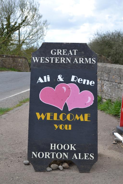 ホテルThe Great Western Arms デディントン エクステリア 写真